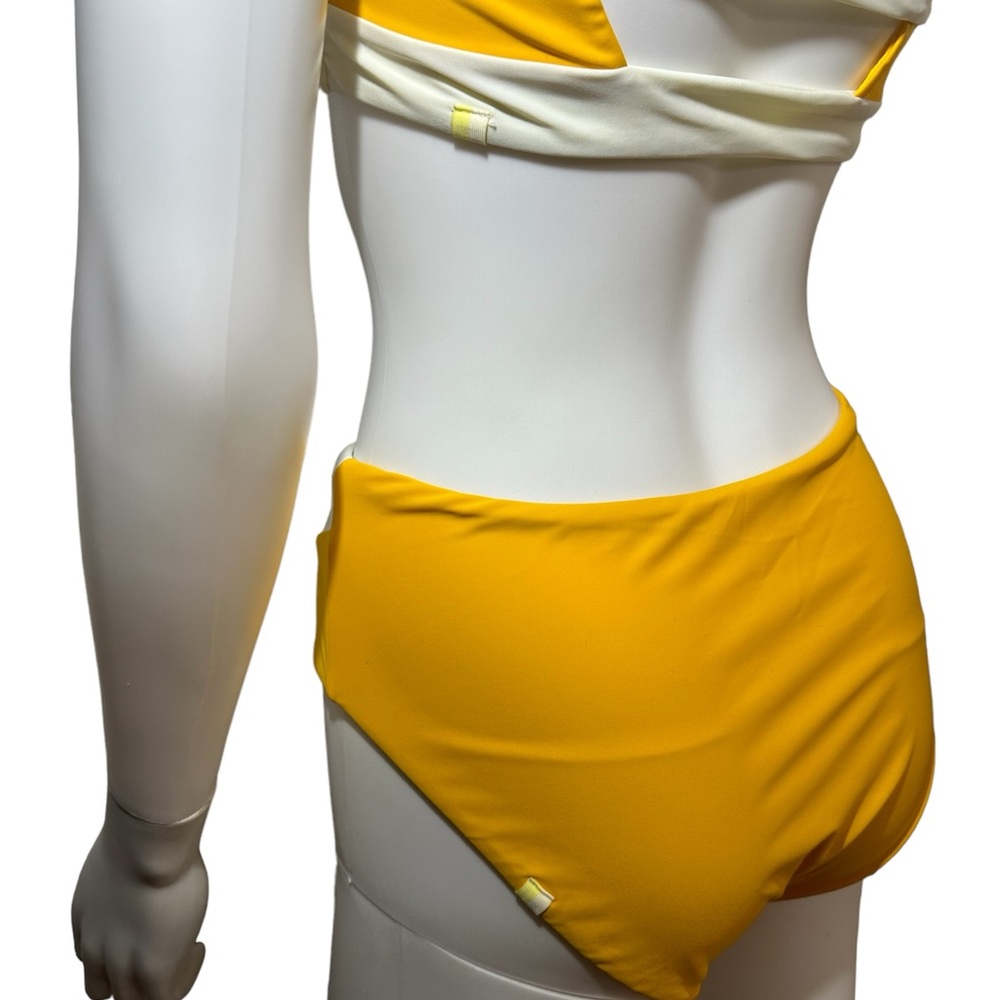 Summersalt | 2 Piece Swimsuit - Picture 5 of 10